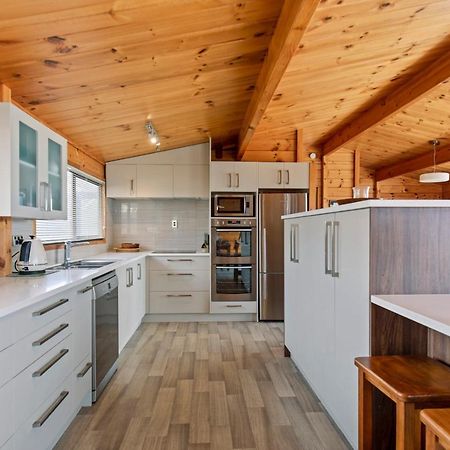 Oceanside Bach - Mount Maunganui Holiday Home Eksteriør bilde