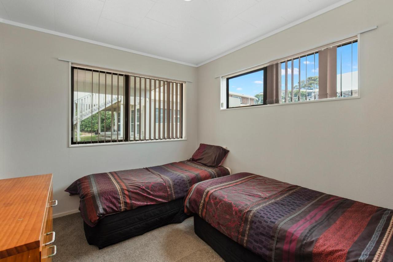 Oceanside Bach - Mount Maunganui Holiday Home Eksteriør bilde