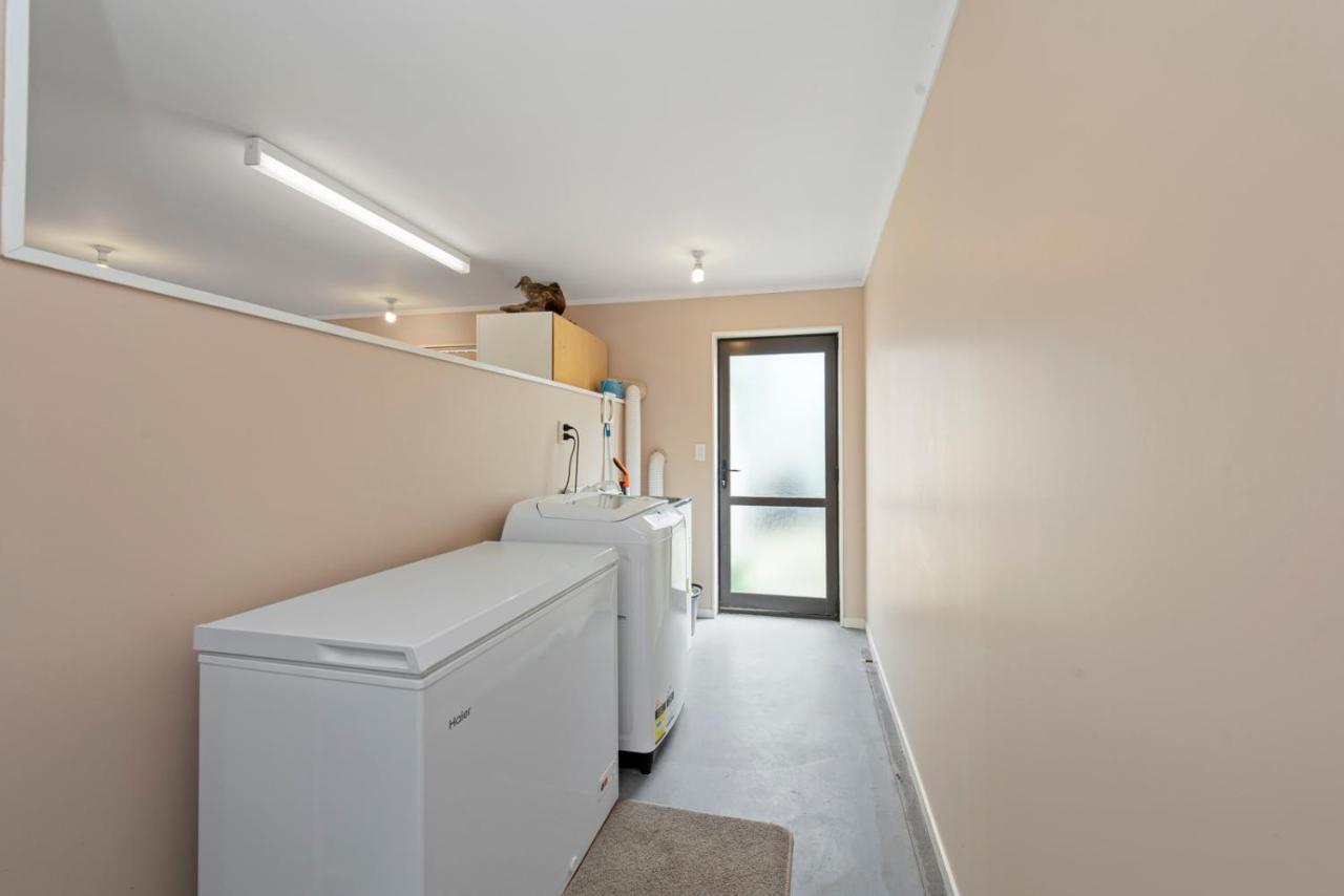 Oceanside Bach - Mount Maunganui Holiday Home Eksteriør bilde